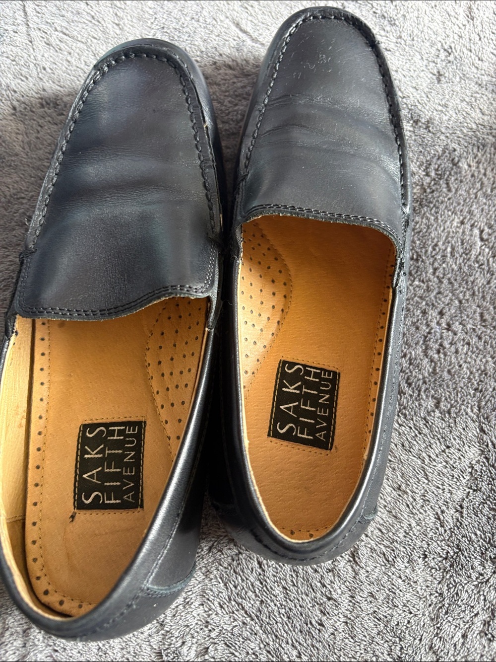 Saks Fifth Avenue Black Leather Slip-On Loafers with Tan Insole